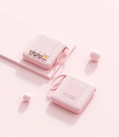 Mini Power Bank 10000mAh – Câbles Intégrés & Charge Rapide 22,5W